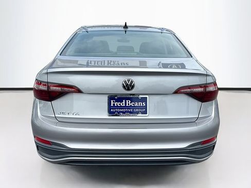 Used 2024 Volkswagen Jetta S FWD image 8