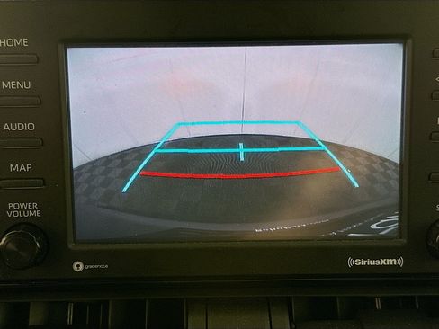 Used 2020 Toyota RAV4 XLE FWD image 22