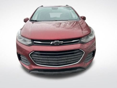 Used 2021 Chevrolet Trax LT w/ Sport Edition image 8