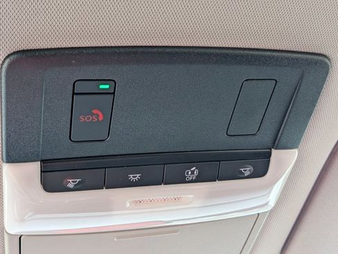 Used 2023 Nissan Pathfinder SL image 15