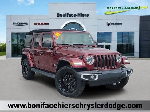 Used 2021 Jeep Wrangler Unlimited Sahara AWD/4WD image 1