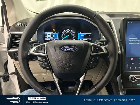 Used 2024 Ford Edge Titanium image 22