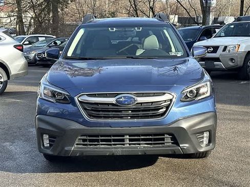 Used 2022 Subaru Outback Premium image 18