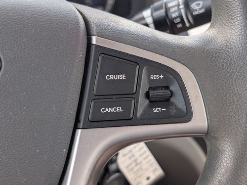 Used 2016 Hyundai Accent SE w/ Option Group 02 FWD image 19