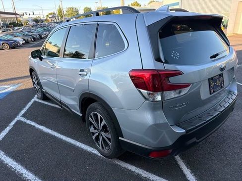 Used 2020 Subaru Forester Limited w/ Popular Package #3 AWD/4WD image 6