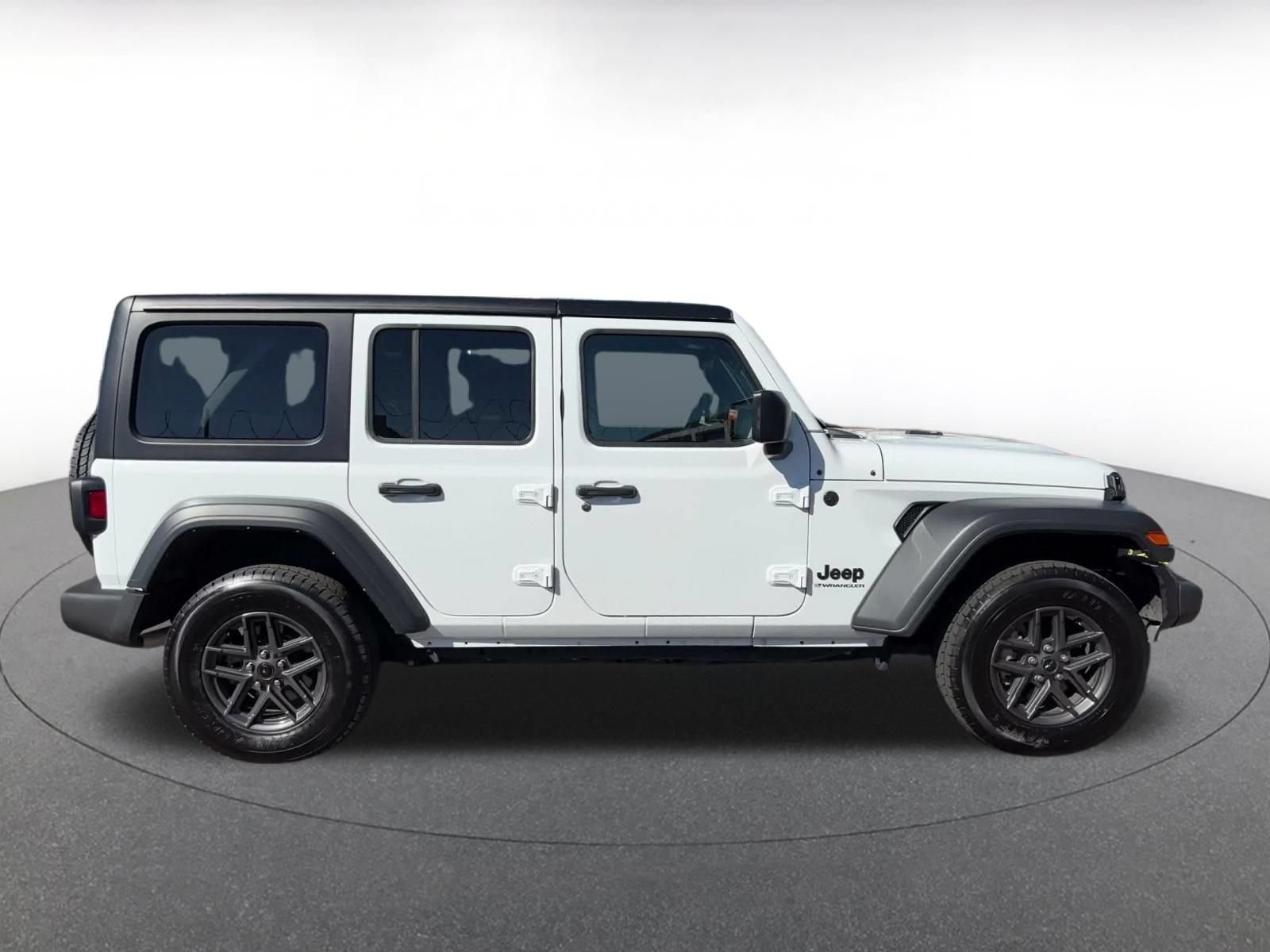 Used 2025 Jeep Wrangler Unlimited Sport AWD/4WD image 15