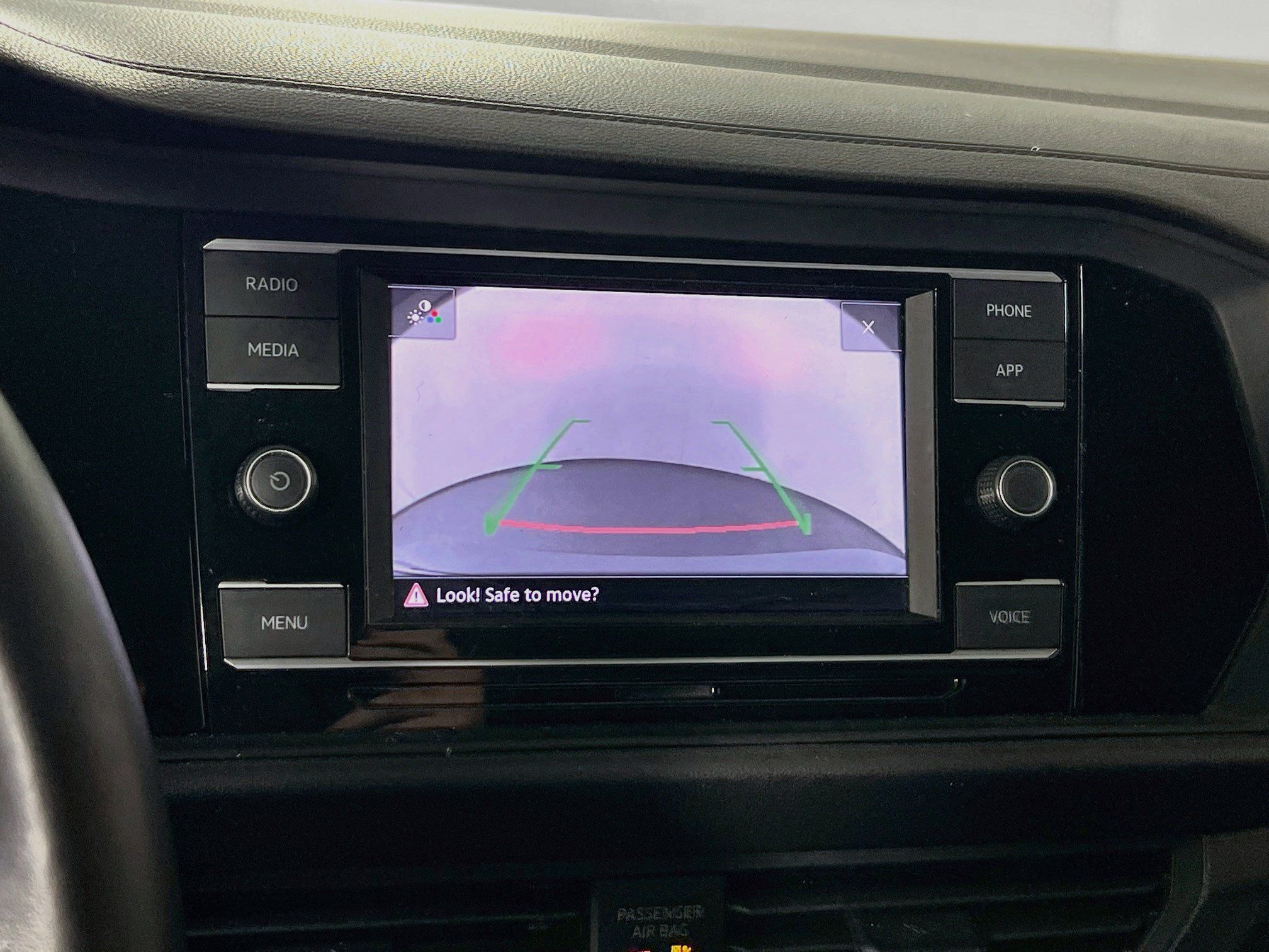 Used 2023 Volkswagen Jetta SE FWD image 13