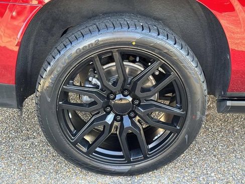 Used 2021 GMC Yukon XL AT4 w/ AT4 Premium Plus Package image 5