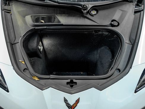 Used 2021 Chevrolet Corvette Stingray Preferred Cpe w/ Z51 Performance Package RWD image 53