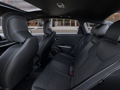 New 2025 Kia K4 GT-Line w/ GT-Line Sunroof Package FWD image 19