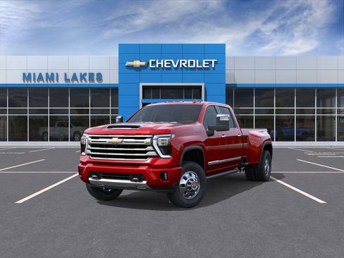 New 2026 Chevrolet Silverado 3500 High Country w/ Technology Package AWD/4WD image 8