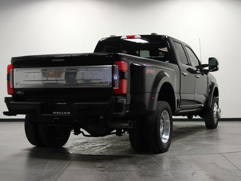 Used 2024 Ford F450 Platinum w/ FX4 Off-Road Package AWD/4WD image 4