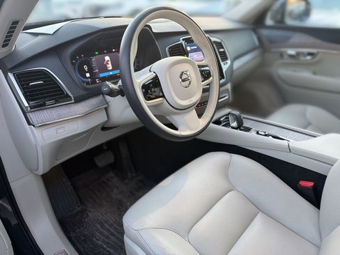 Used 2023 Volvo XC90 B6 Plus w/ Protection Package Premier image 17