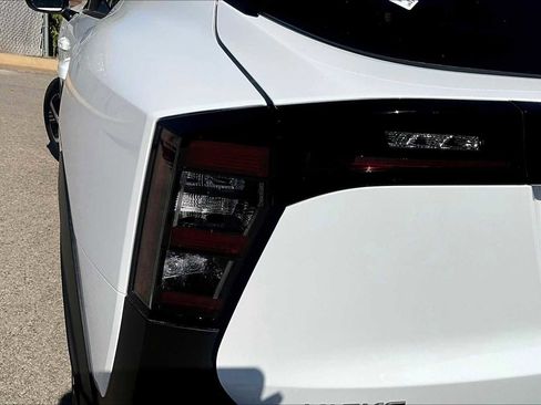 New 2026 Nissan Kicks SV image 12