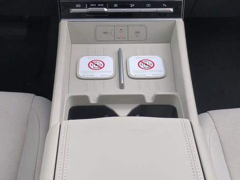 New 2026 Hyundai Santa Fe SE image 17