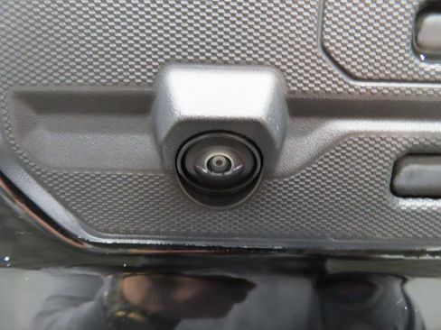 Used 2025 GMC Sierra 2500 AT4 w/ AT4 Premium Plus Package image 48