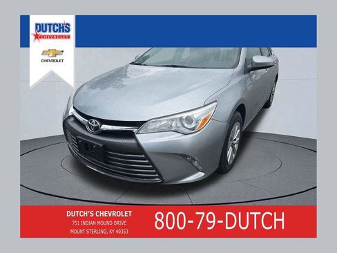 Used 2017 Toyota Camry LE FWD image 1