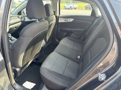 Used 2023 Kia Forte LXS FWD image 14