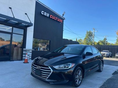 Used 2017 Hyundai Elantra SE