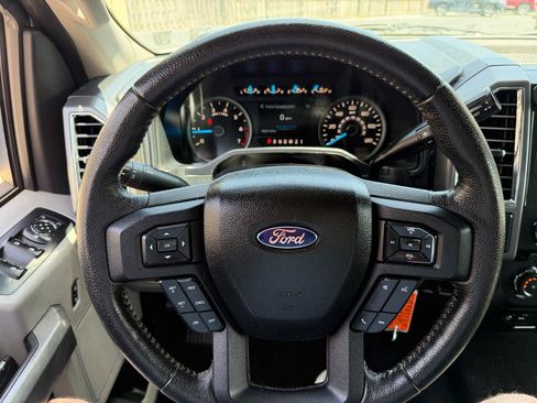 Used 2015 Ford F150 XLT w/ Equipment Group 301A Mid AWD/4WD image 20