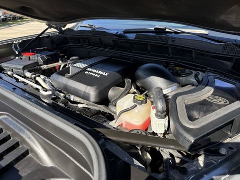 Used 2023 GMC Sierra 1500 AT4 w/ Technology Package image 34