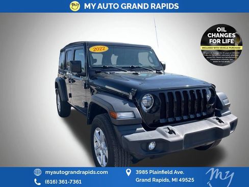 Used 2022 Jeep Wrangler Unlimited Sport AWD/4WD image 1