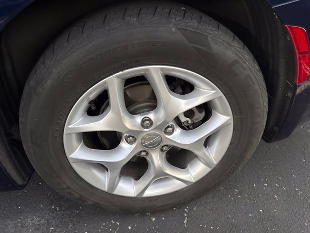 Used 2017 Chrysler Pacifica Touring-L Plus w/ Advanced Safetytec Group FWD image 8