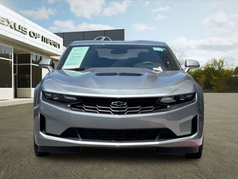 Used 2023 Chevrolet Camaro LT RWD image 5