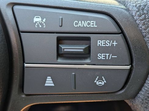 Used 2025 Honda CR-V LX image 26