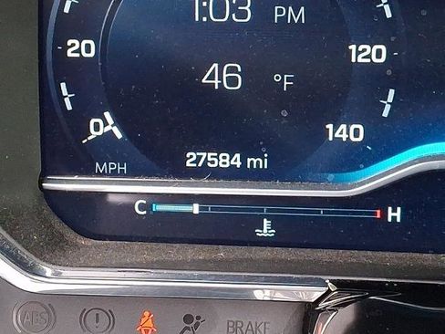 Used 2023 Chevrolet Silverado 1500 LT image 21