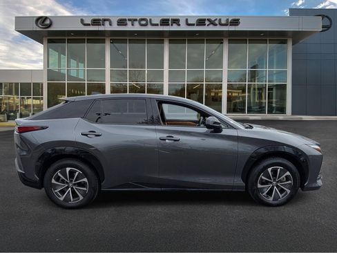 Used 2023 Lexus RZ 450e Premium w/ Technology Package AWD/4WD image 2