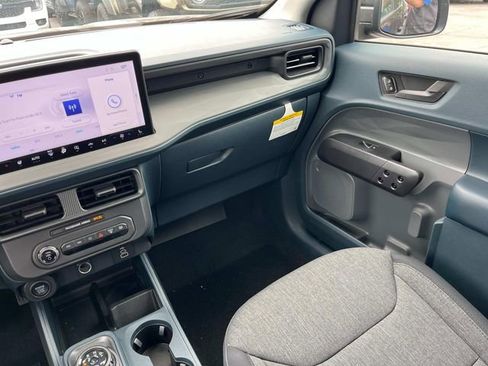 New 2025 Ford Maverick XLT w/ XLT Luxury Package image 16