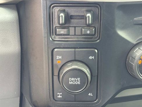 Used 2023 Ford F250 XLT w/ XLT Premium Package AWD/4WD image 23