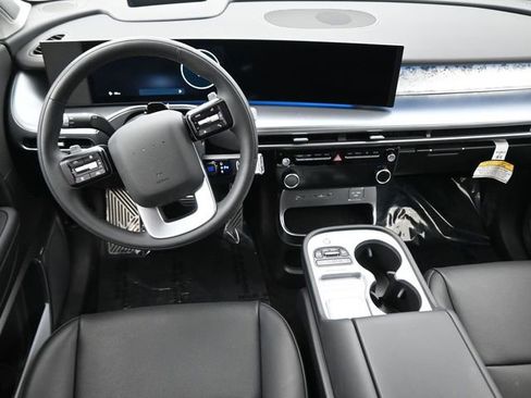 New 2026 Hyundai Ioniq 9 Calligraphy image 12