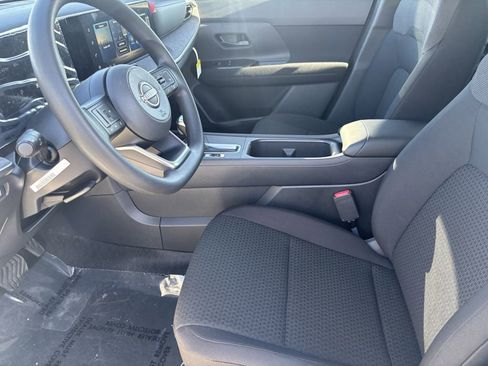 New 2026 Nissan Kicks S image 14