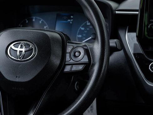 Used 2023 Toyota Corolla LE FWD image 25