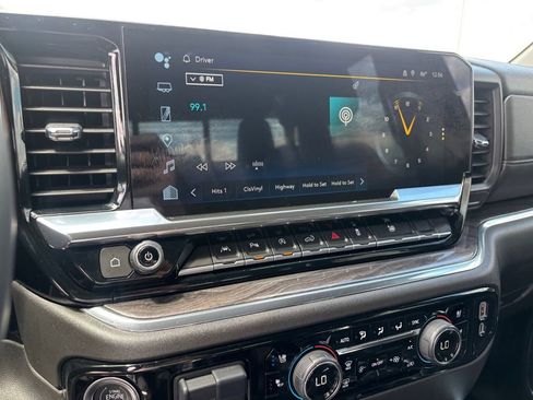 Used 2024 Chevrolet Silverado 1500 LTZ w/ Technology Package image 18