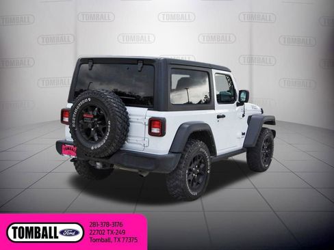 Used 2022 Jeep Wrangler Willys image 7