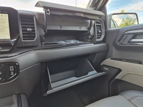 Used 2026 Chevrolet Silverado 1500 ZR2 AWD/4WD image 33