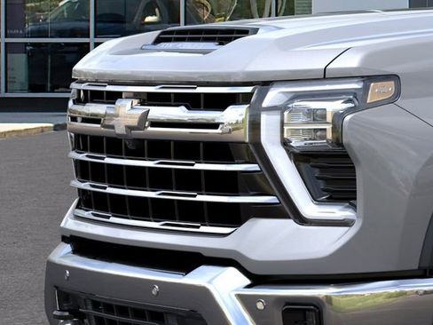 New 2026 Chevrolet Silverado 2500 LTZ w/ LTZ Premium Package image 13