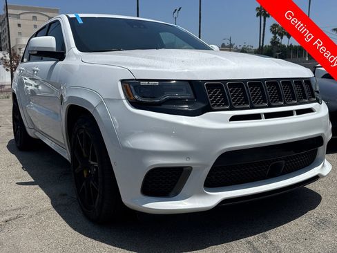 Used 2018 Jeep Grand Cherokee Trackhawk AWD/4WD image 2