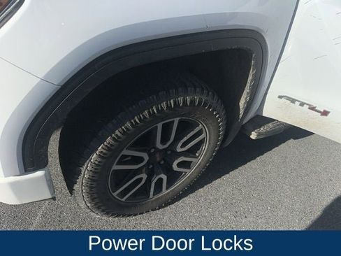 Used 2019 GMC Sierra 1500 AT4 w/ AT4 Premium Package image 27