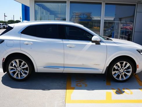 Used 2023 Buick Envision Avenir AWD/4WD image 35