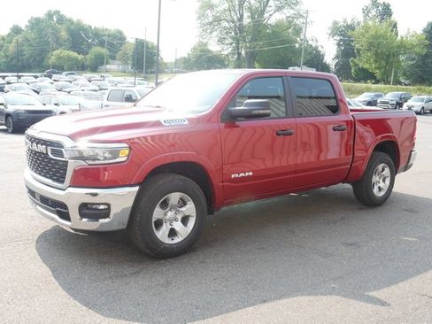 New 2026 RAM 1500 Big Horn AWD/4WD image 8