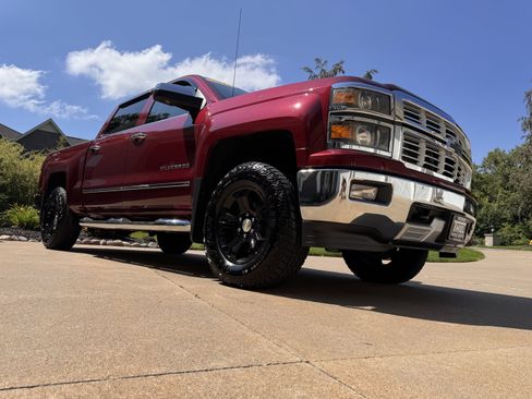 Used 2015 Chevrolet Silverado 1500 LTZ Z71 AWD/4WD image 26