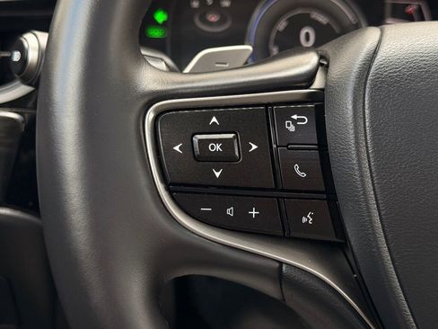 Certified 2025 Lexus ES 300h w/ Premium Package image 26