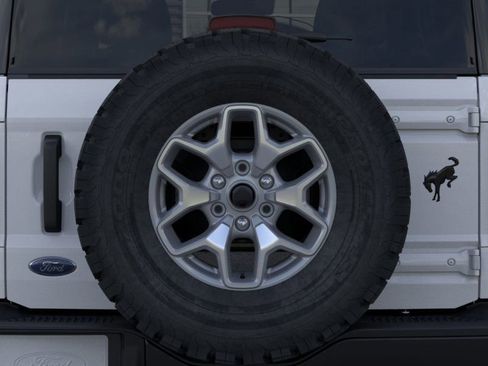 New 2025 Ford Bronco Badlands image 24