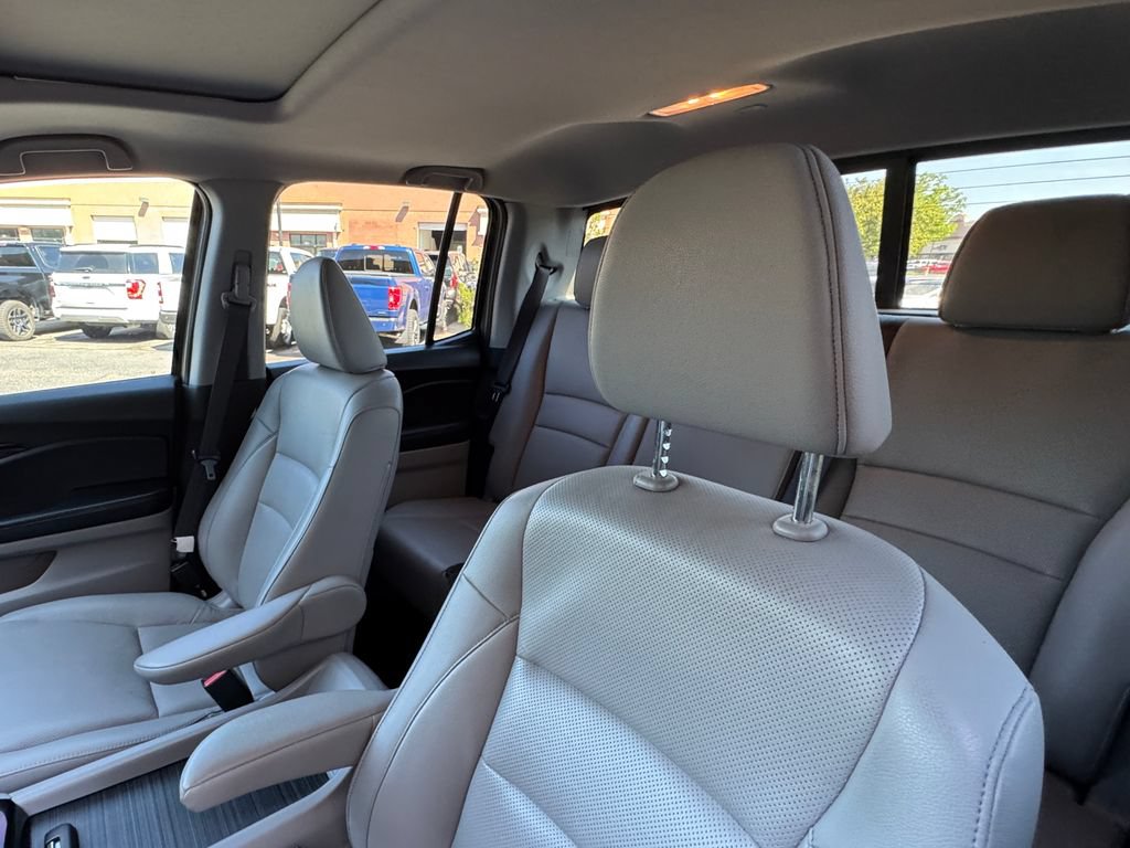 Used 2018 Honda Ridgeline RTL-E image 22