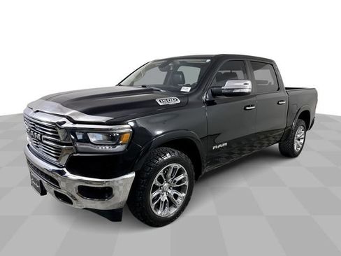 Used 2019 RAM 1500 Laramie AWD/4WD image 4
