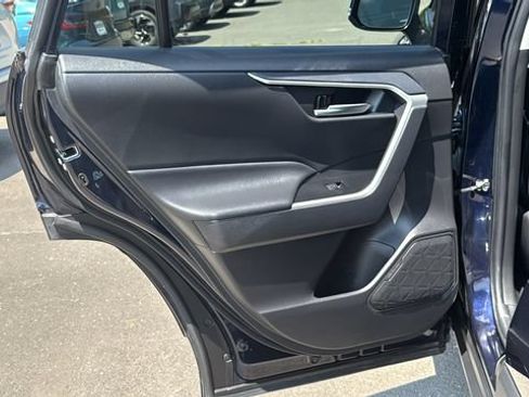 Certified 2025 Toyota RAV4 XLE AWD/4WD image 20